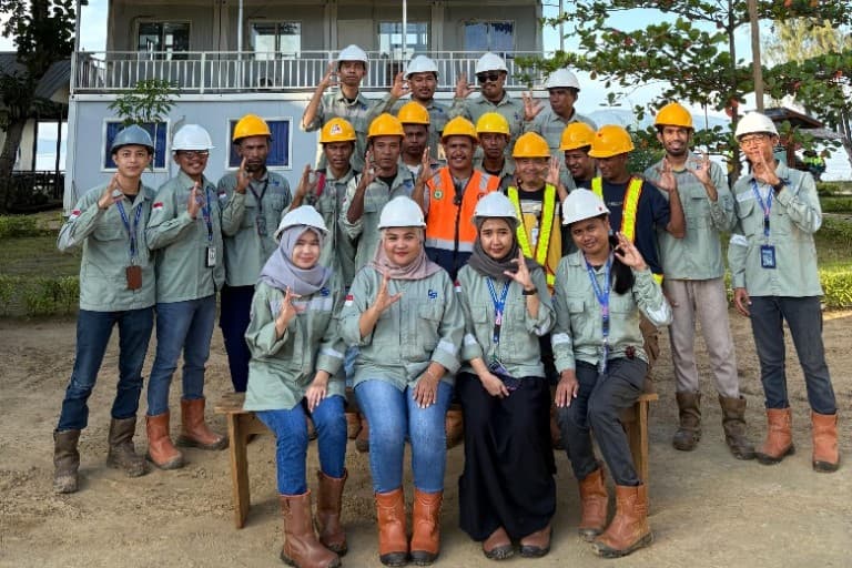 Cotec Survey Indonesia team members in professional setting